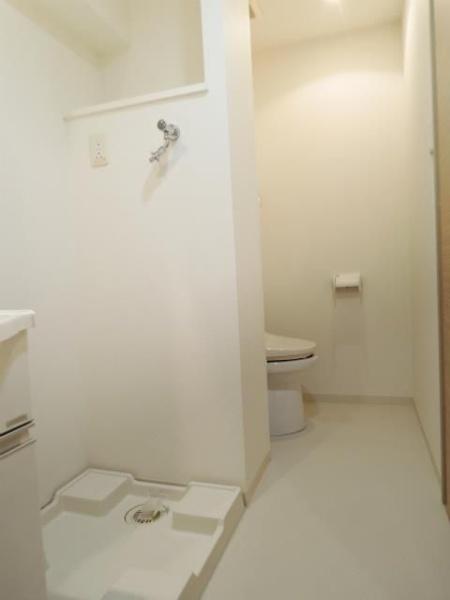 川崎市幸区中幸町４丁目のマンション