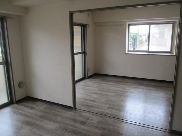 川崎市幸区南加瀬５丁目のマンション