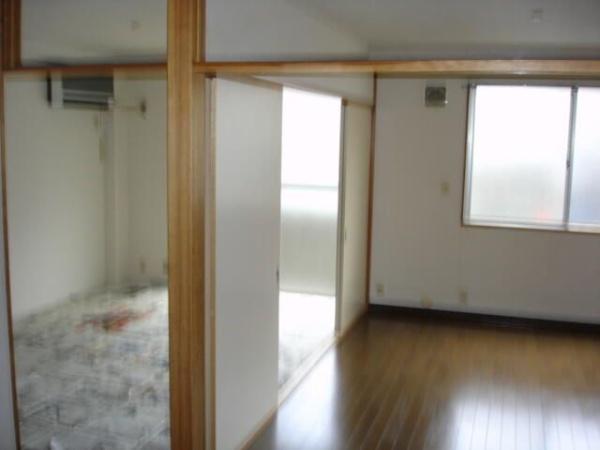 川崎市高津区下野毛３丁目のマンション