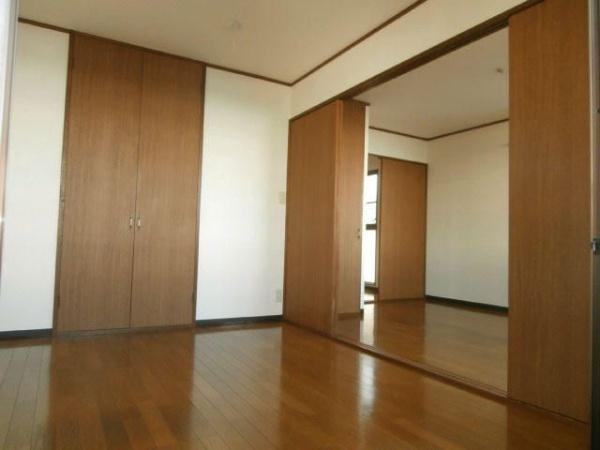 川崎市幸区南加瀬３丁目のマンション