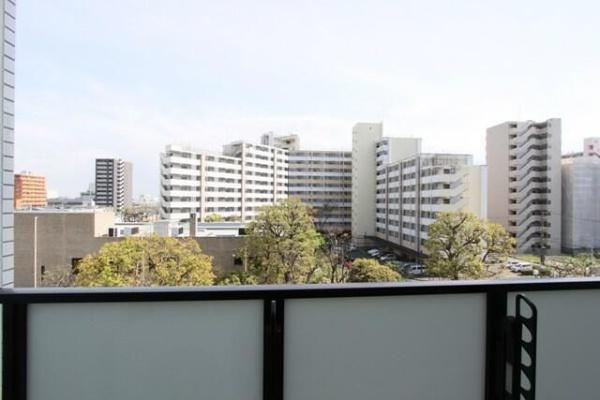 川崎市川崎区日進町のマンション