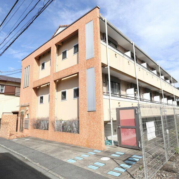川崎市中原区上平間のアパート