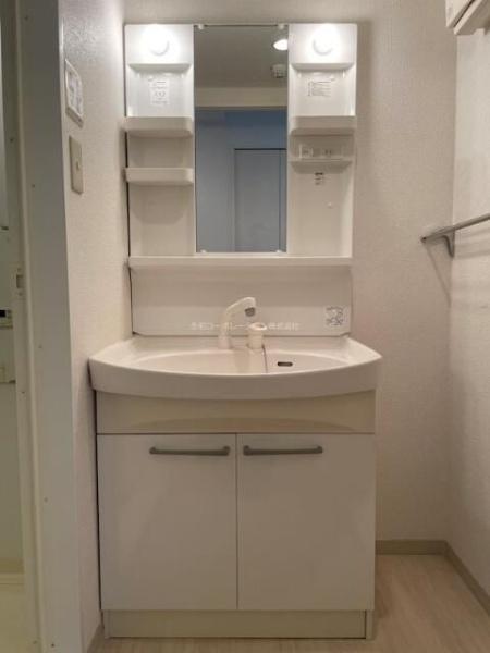 川崎市中原区宮内２丁目のマンション