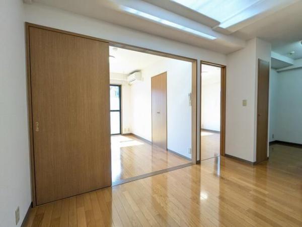 川崎市高津区溝口３丁目のマンション
