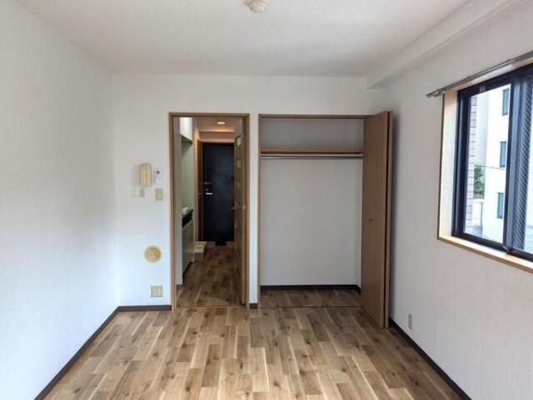 川崎市高津区溝口３丁目のマンション