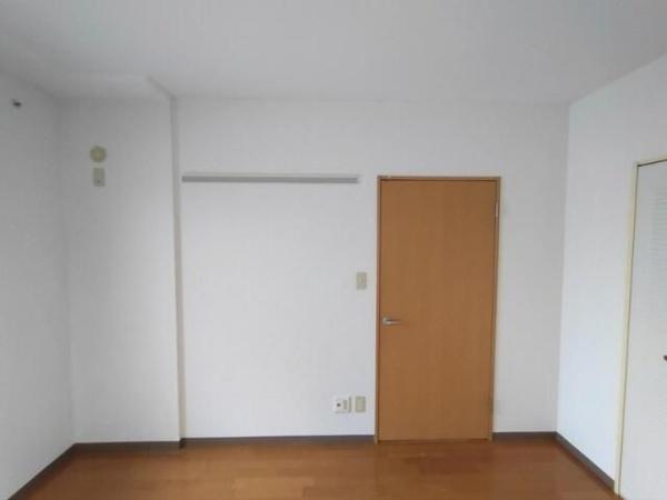 川崎市幸区小倉３丁目のマンション