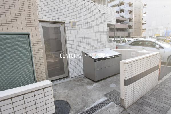 川崎市中原区新丸子町のマンション