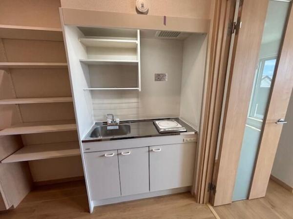 横浜市神奈川区三ツ沢下町のアパート