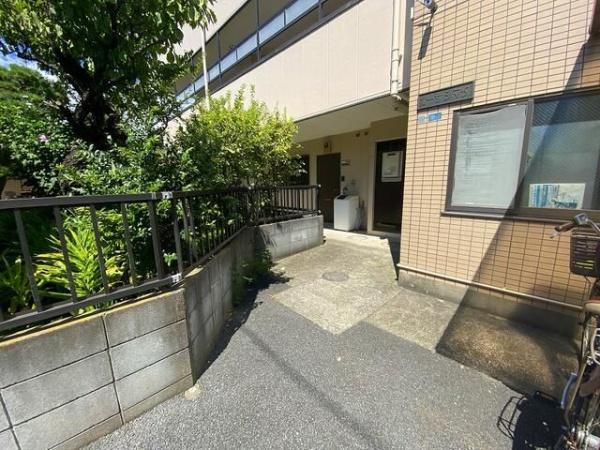 川崎市中原区上小田中６丁目のマンション