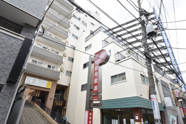 世田谷区松原２丁目のアパート(昭和信用金庫明大前支店)