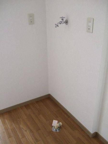 川崎市中原区下小田中３丁目のアパート