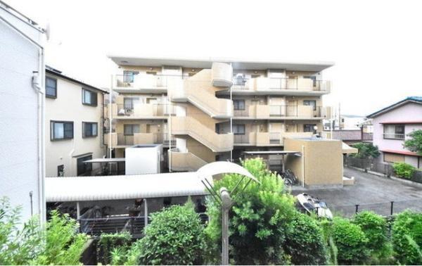 川崎市中原区下小田中６丁目のマンション