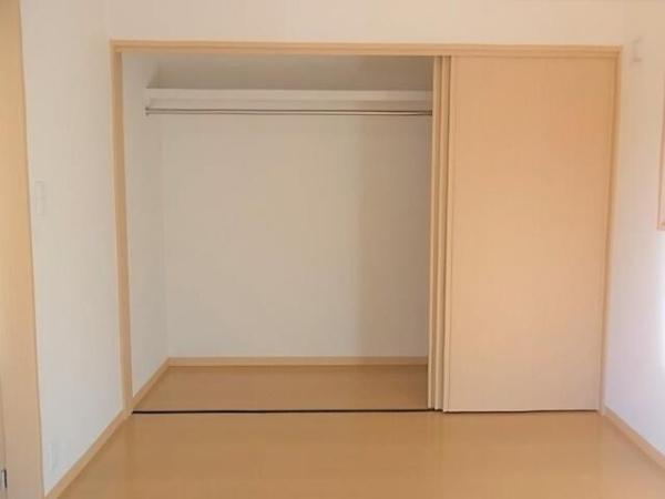 横浜市港北区樽町３丁目のアパート