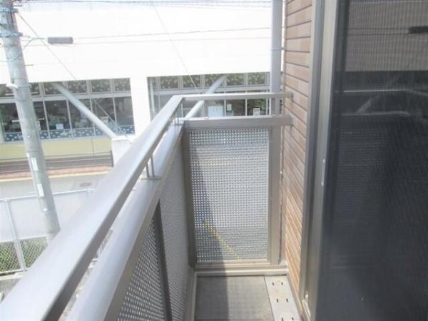 横浜市港北区樽町３丁目のアパート