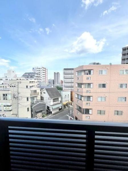 ベルシードステアー鶴見市場駅前