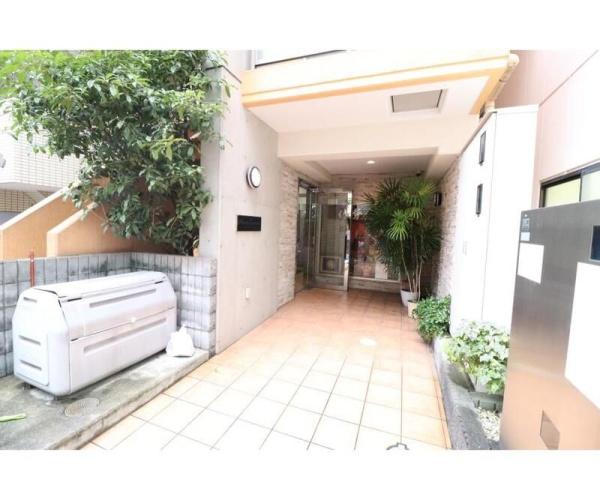 川崎市幸区中幸町４丁目のマンション