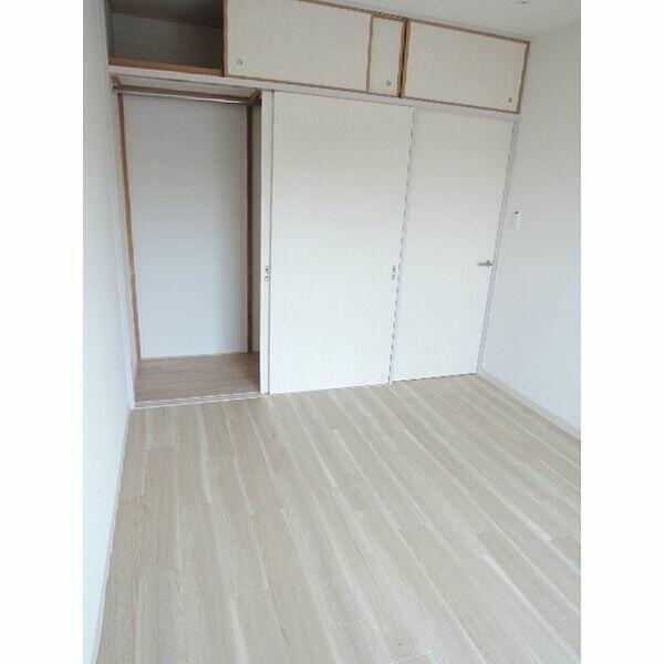 川崎市中原区下小田中６丁目のマンション