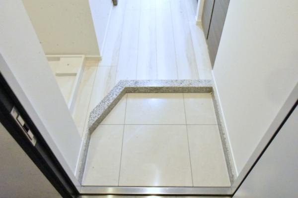 大田区仲六郷１丁目のマンション