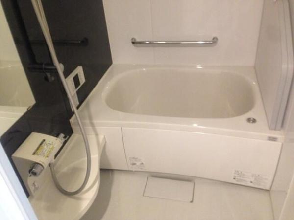 ホワイトプラターヌ