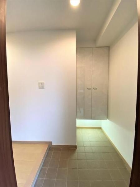 川崎市中原区上丸子山王町２丁目のマンション