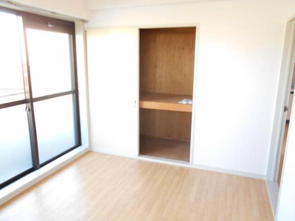 川崎市多摩区菅馬場２丁目のマンション