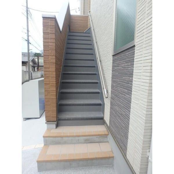 川崎市幸区塚越４丁目のアパート