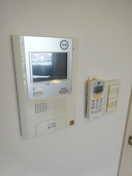 川崎市中原区上新城２丁目のマンション