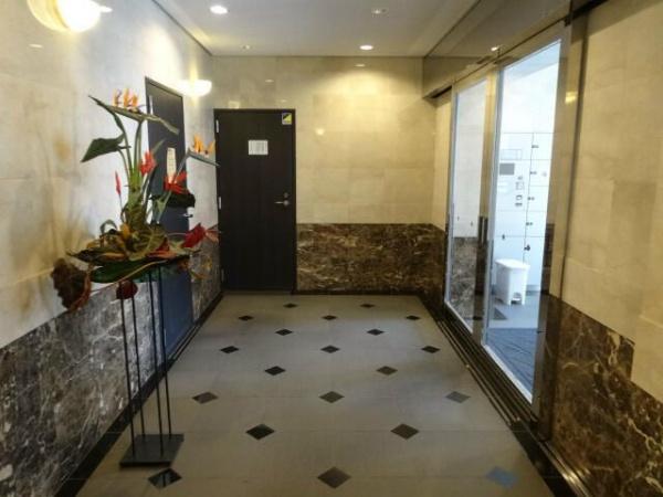 川崎市中原区上新城２丁目のマンション