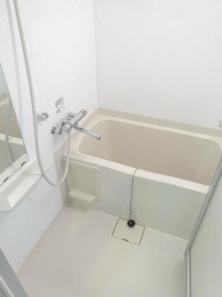 川崎市中原区上新城２丁目のマンション