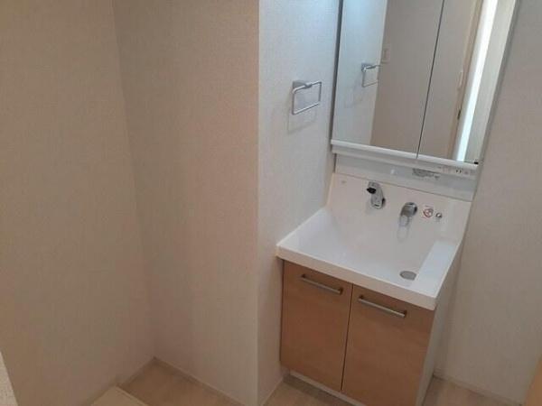 川崎市幸区南加瀬３丁目のマンション
