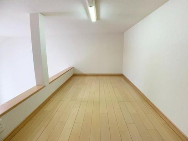 横浜市鶴見区岸谷１丁目のアパート
