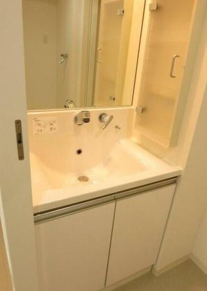 川崎市幸区塚越３丁目のマンション