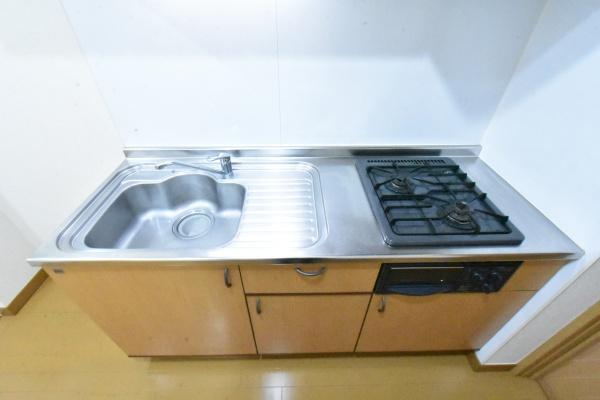 川崎市中原区下小田中4丁目のマンション(キッチン)