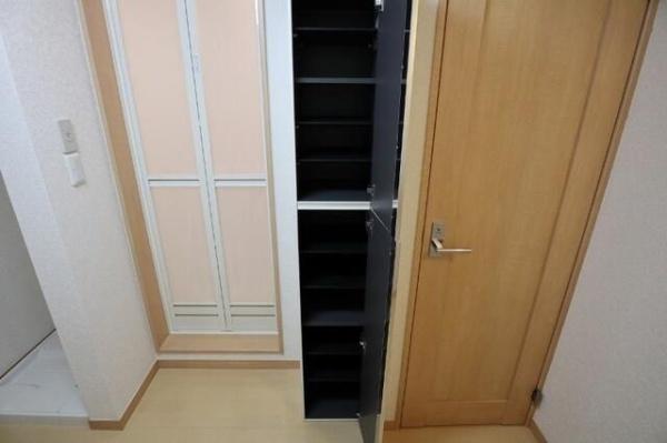 横浜市神奈川区白幡仲町のアパート
