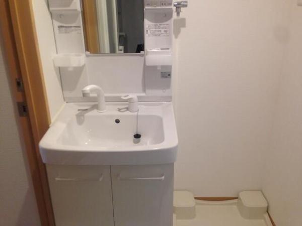 川崎市中原区新城５丁目のアパート