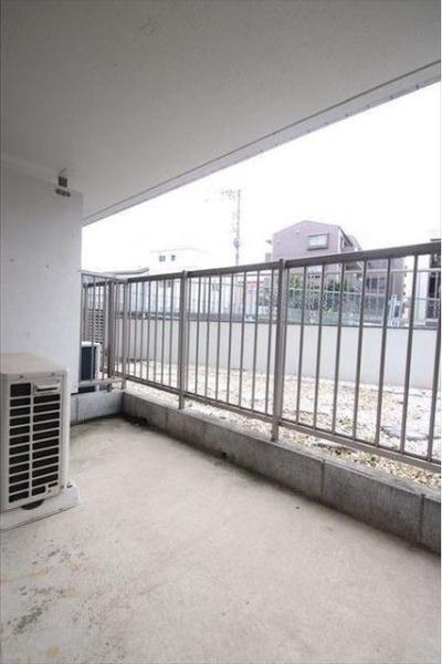 川崎市高津区久地３丁目のマンション