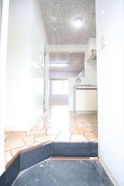 川崎市高津区久地３丁目のマンション