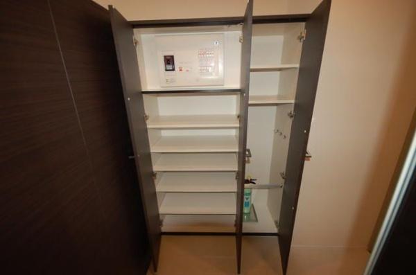 目黒区下目黒３丁目のマンション