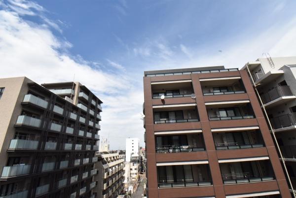 川崎市中原区新丸子町のマンション