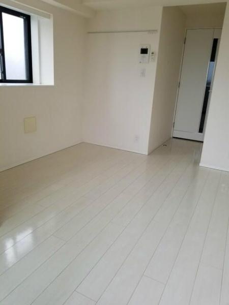 川崎市中原区上小田中６丁目のマンション