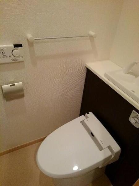 川崎市中原区上小田中１丁目のマンション