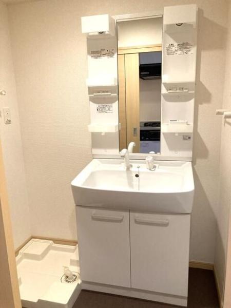 川崎市幸区小倉１丁目のマンション