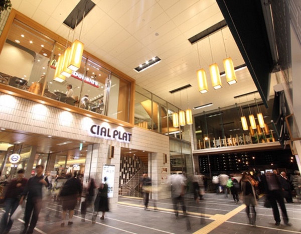 横浜市神奈川区栄町のマンション(CIAL　PLAT東神奈川)