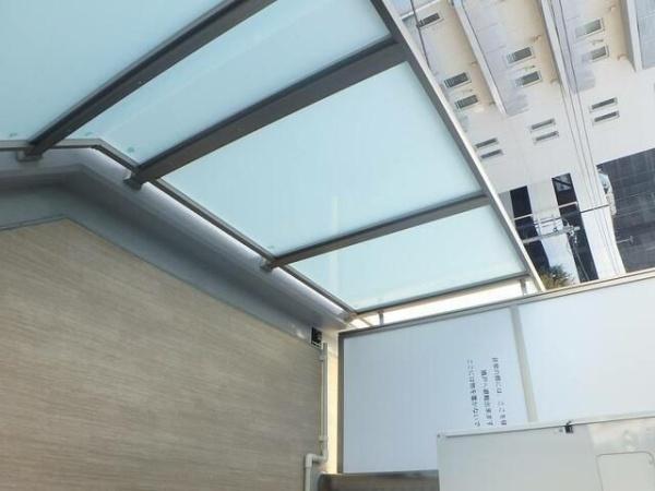 横浜市神奈川区栄町のマンション