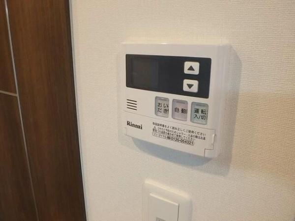 横浜市神奈川区栄町のマンション