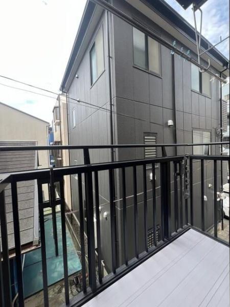 横浜市鶴見区汐入町３丁目のマンション