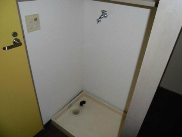 川崎市高津区下野毛３丁目のマンション