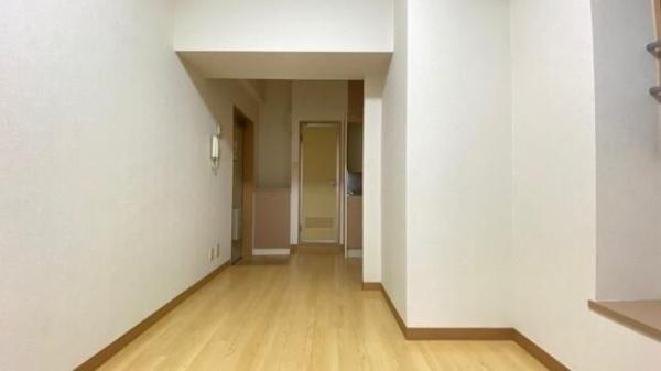 横浜市西区中央２丁目のマンション