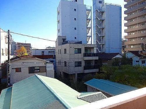 横浜市西区浅間町３丁目のマンション