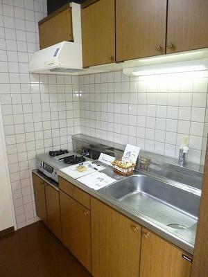 横浜市西区浅間町３丁目のマンション